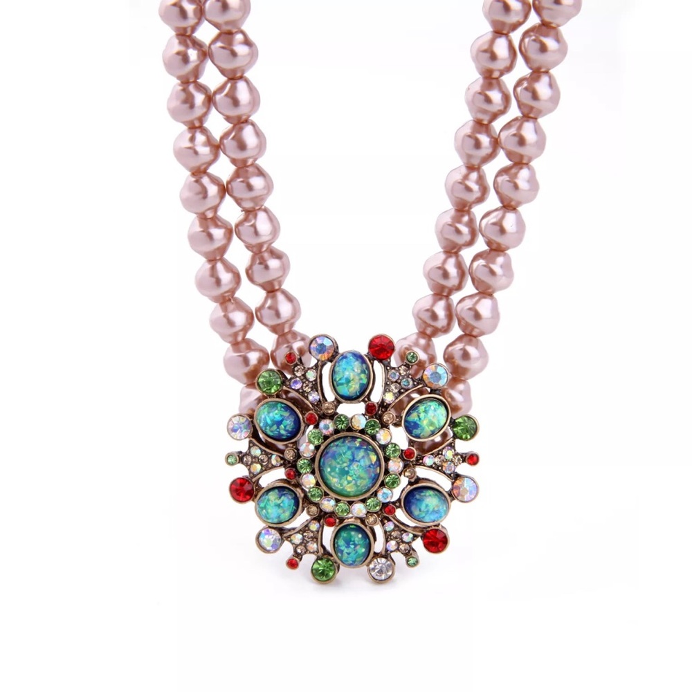 Luxe Antique Styled  Necklace - Picture 4 of 6